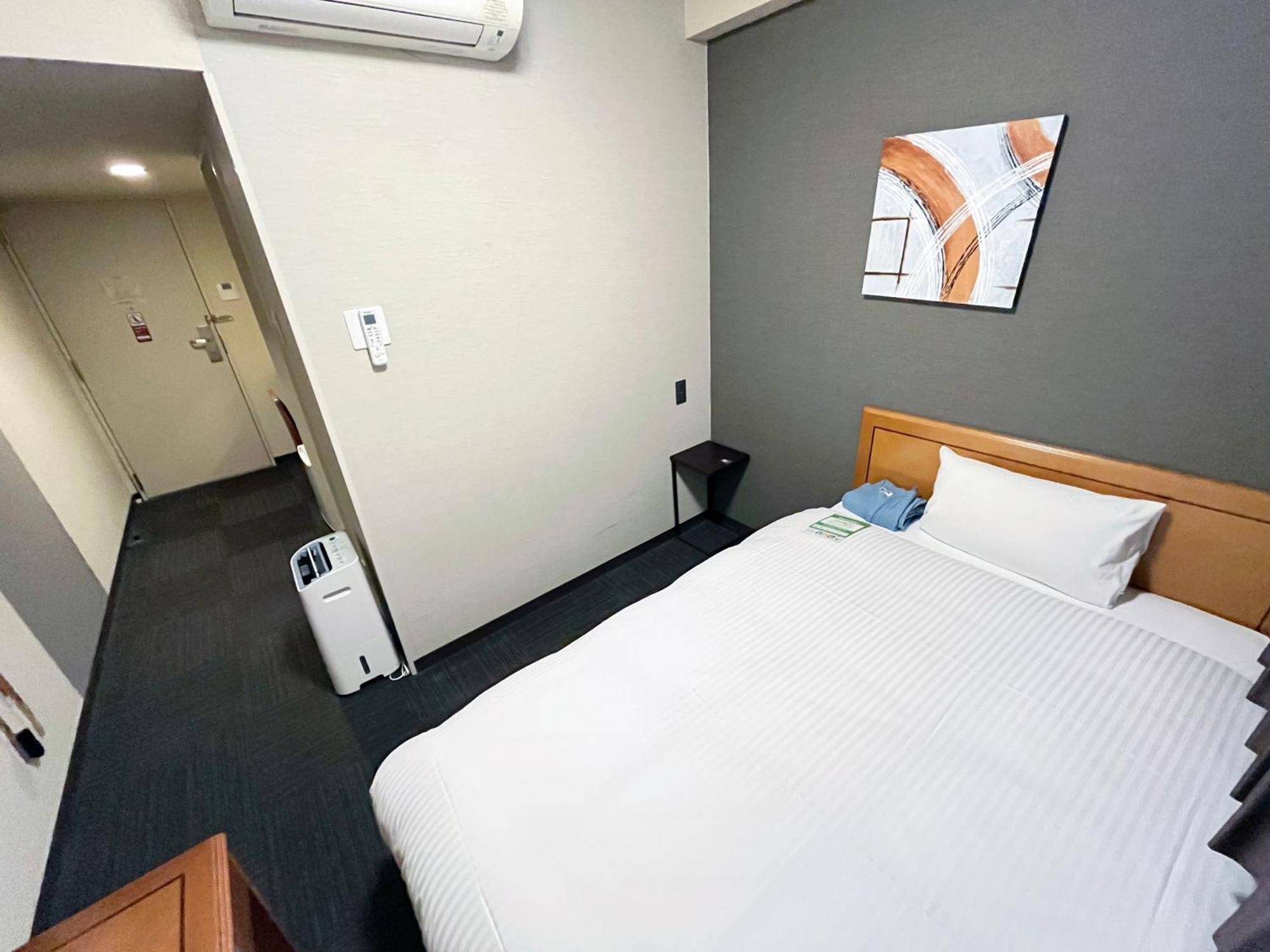 Hotel Route-Inn Naha Asahibashi Eki Higashi Exterior photo